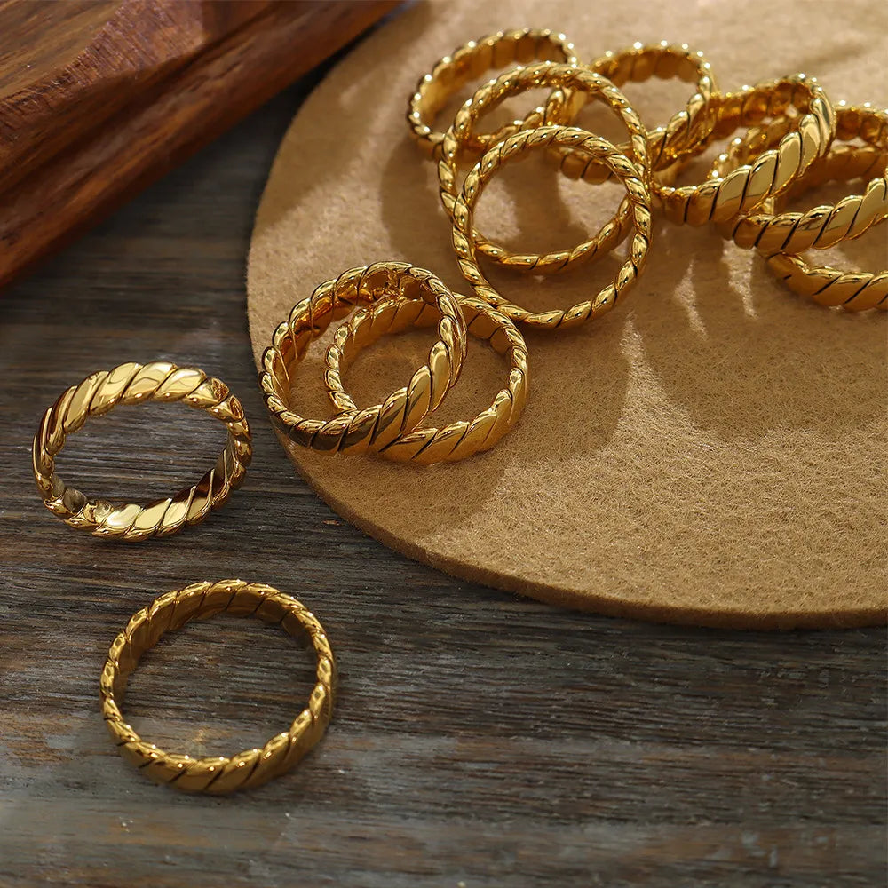 Stylish Textured Gold Ring Set - A Pair of Chic Accessories for Trendy Looks